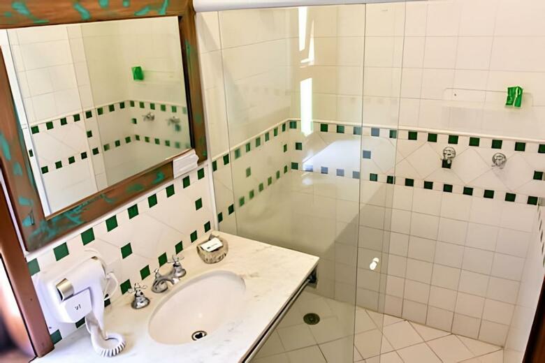 Hostal Pousada Forte Rocha