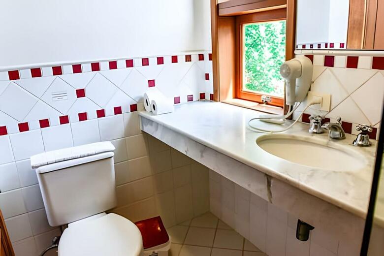 Hostal Pousada Forte Rocha
