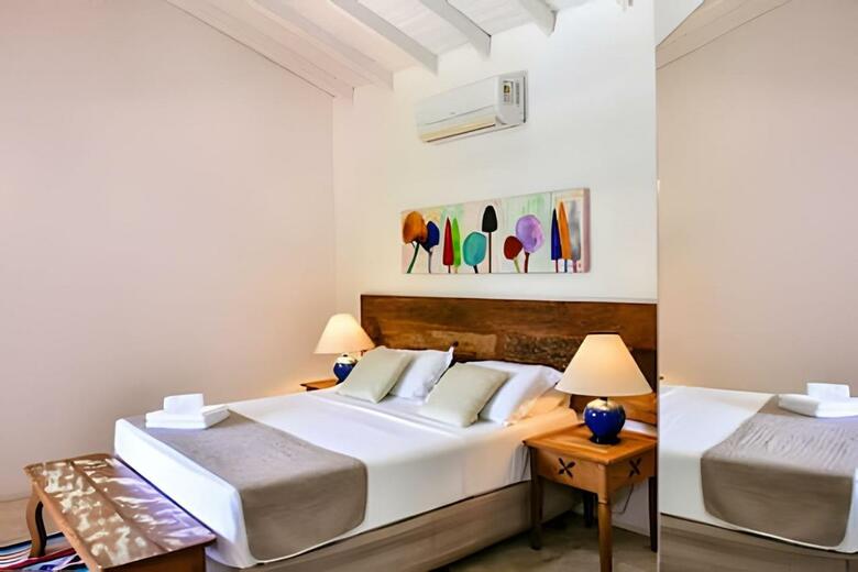 Hostal Pousada Forte Rocha