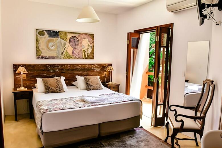 Hostal Pousada Forte Rocha