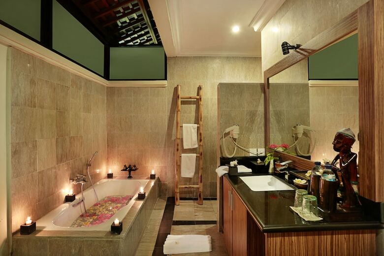 Apartamento Vila Ombak Hotel