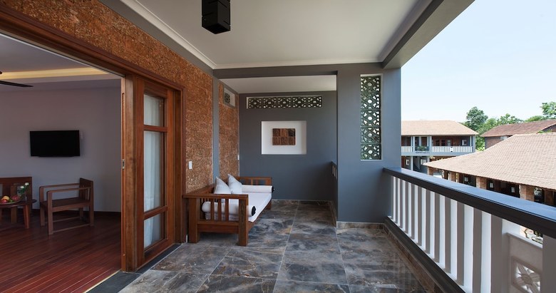 Hotel Pilgrimage Village Hue