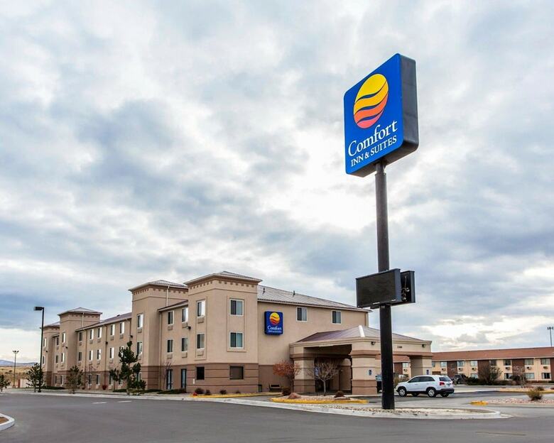 Hotel Comfort Inn & Suites