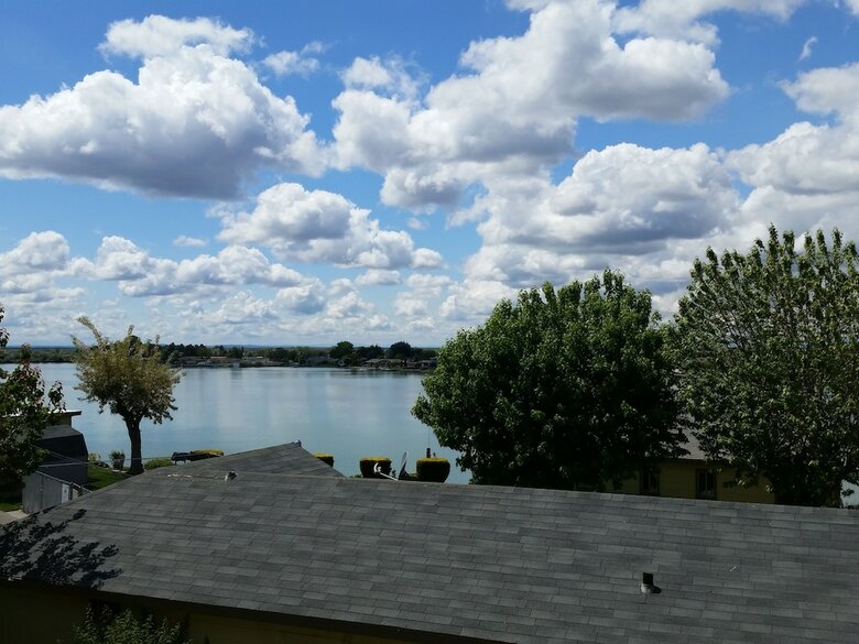 Motel Lakeshore Inn Water Front