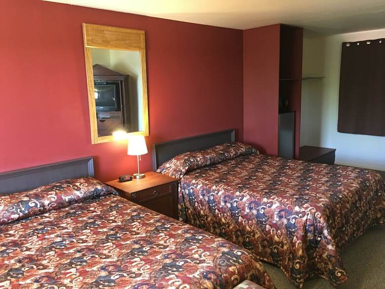 Motel Lakeshore Inn Water Front