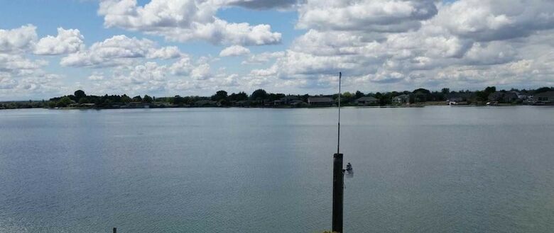 Motel Lakeshore Inn Water Front