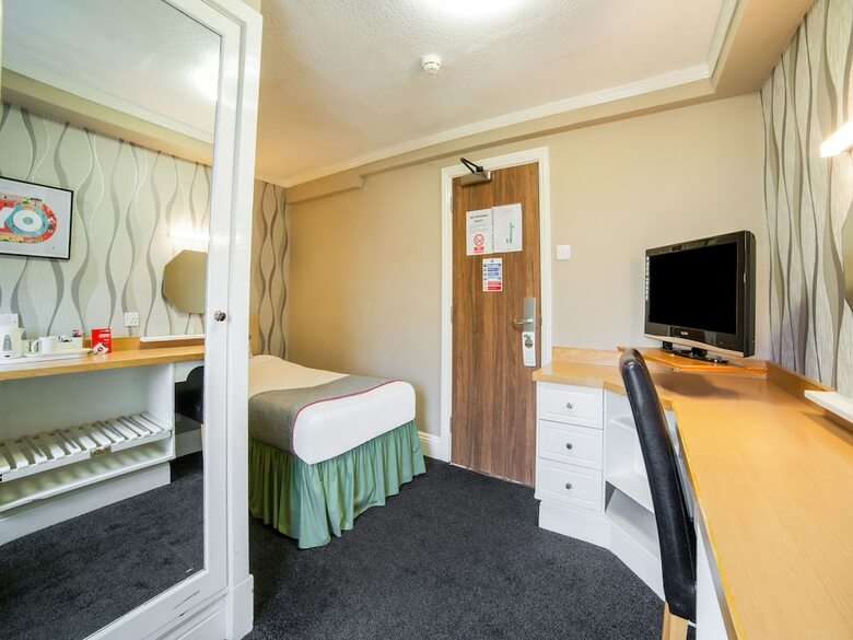 Grand International Hotel