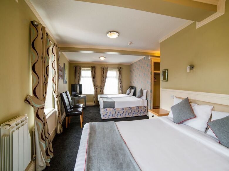 Grand International Hotel
