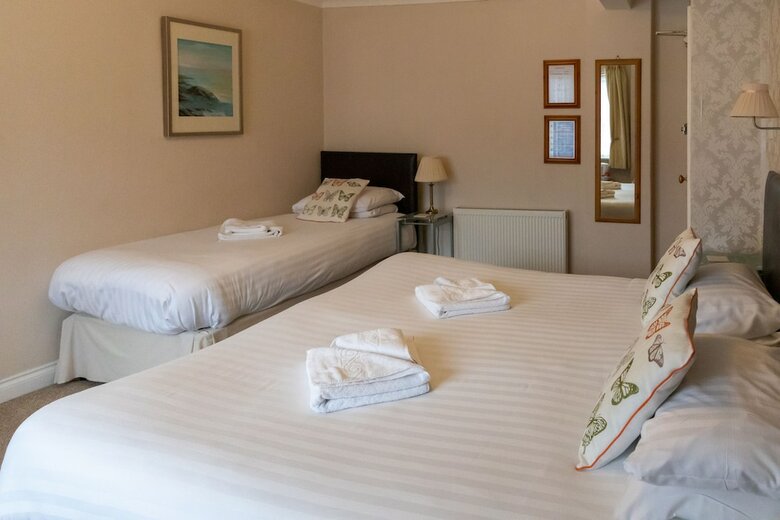 Newport Quay Bed And Breakfast