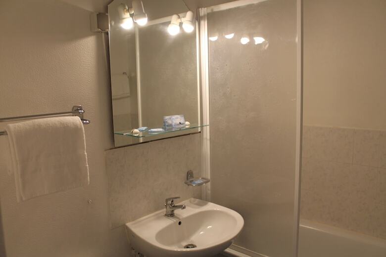 Hotel H�tel - Restaurant Le Clos Des C�dres