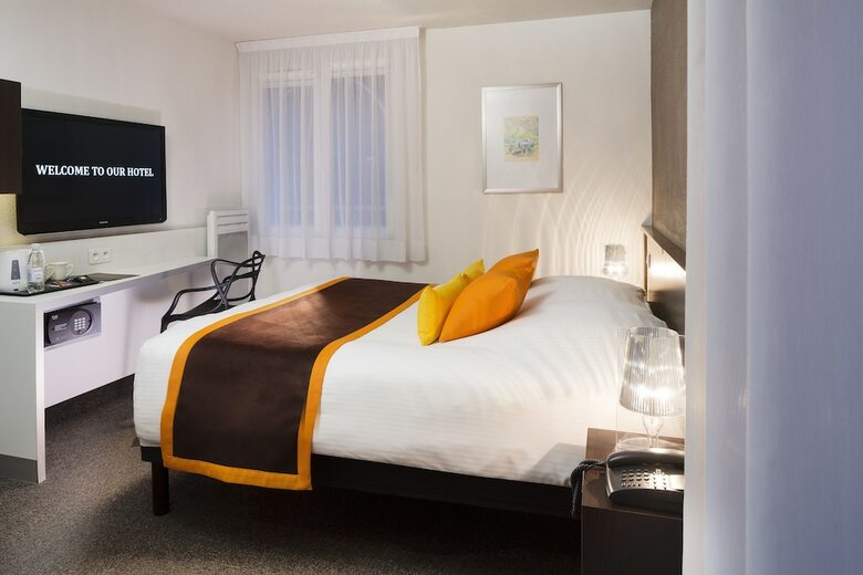 Hotel H�tel Le Bugatti