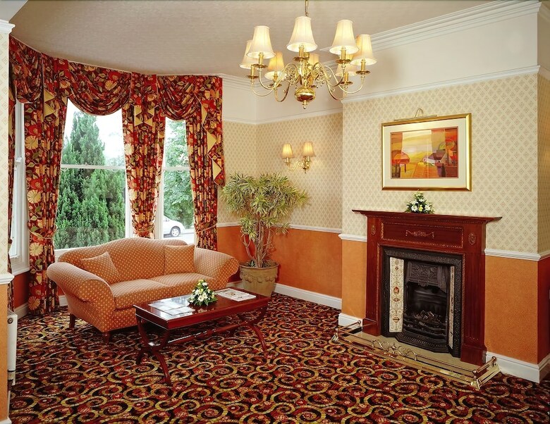 Arundel House Hotel