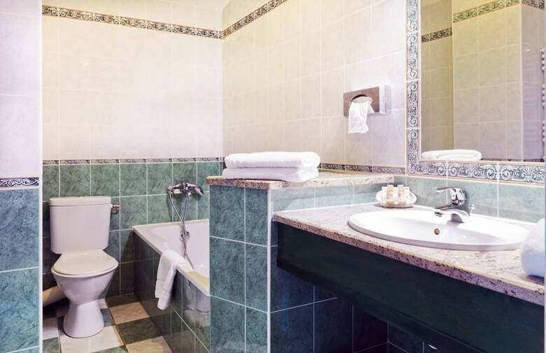 Hotel Adonis Aleria H�tel L'atrachjata