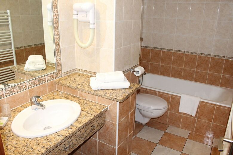 Hotel Adonis Aleria H�tel L'atrachjata
