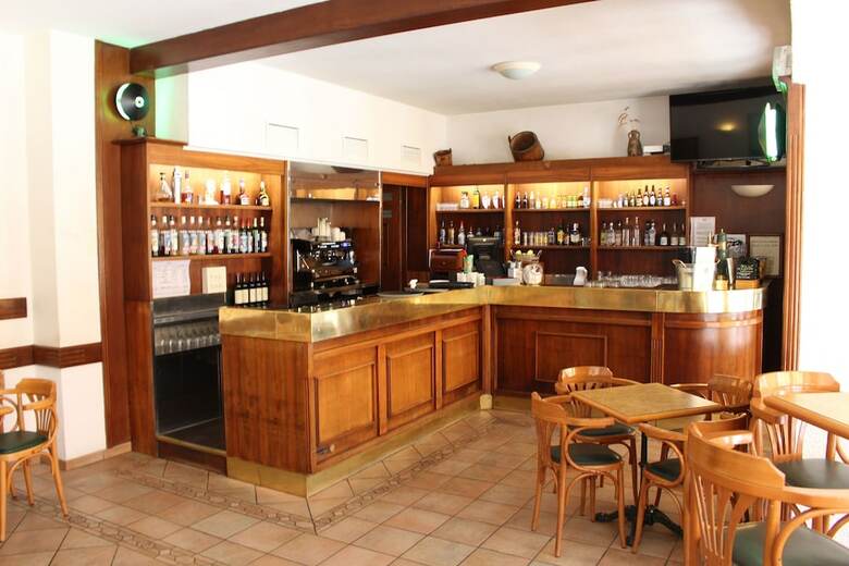 Hotel Adonis Aleria H�tel L'atrachjata