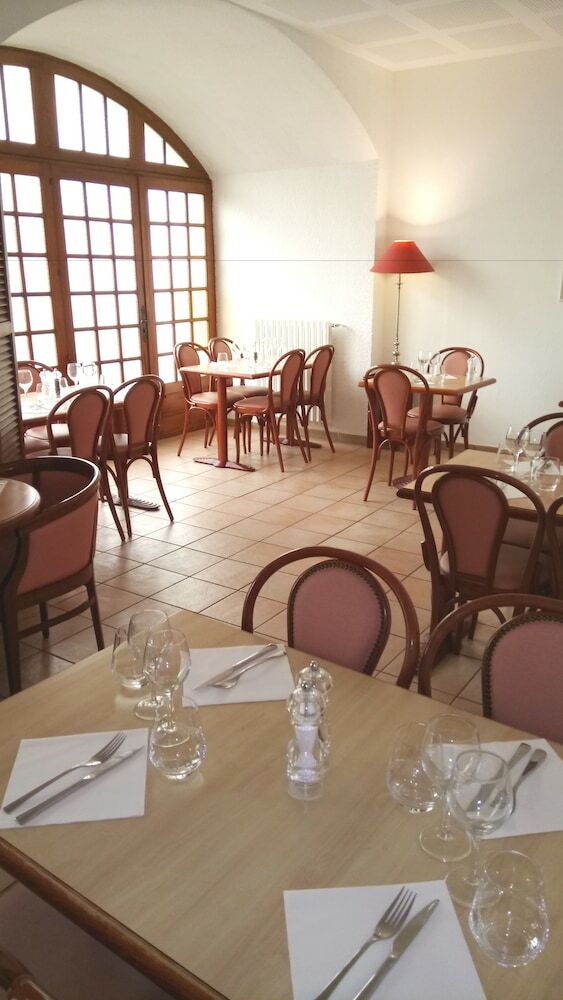Hotel Adonis Aleria H�tel L'atrachjata