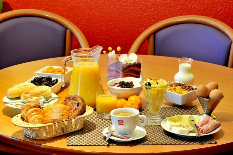 Hotel Authentic By Balladins Valenciennes A�roport