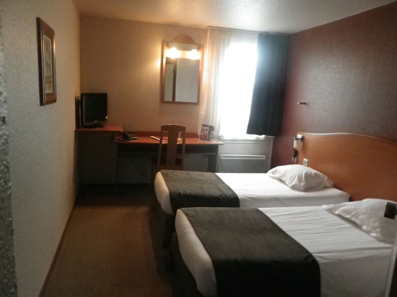 Hotel Authentic By Balladins Valenciennes A�roport