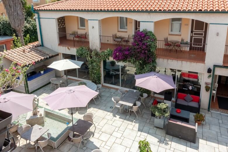 Hotel Restaurant Les II Mas