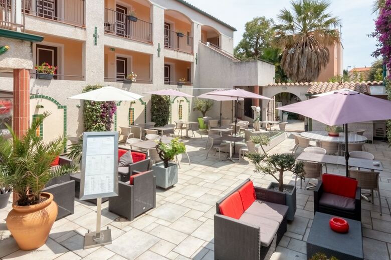 Hotel Restaurant Les II Mas