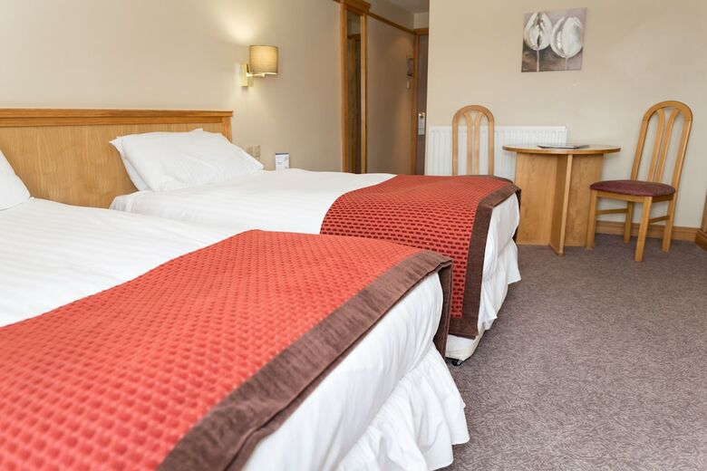 Marine Court Hotel
