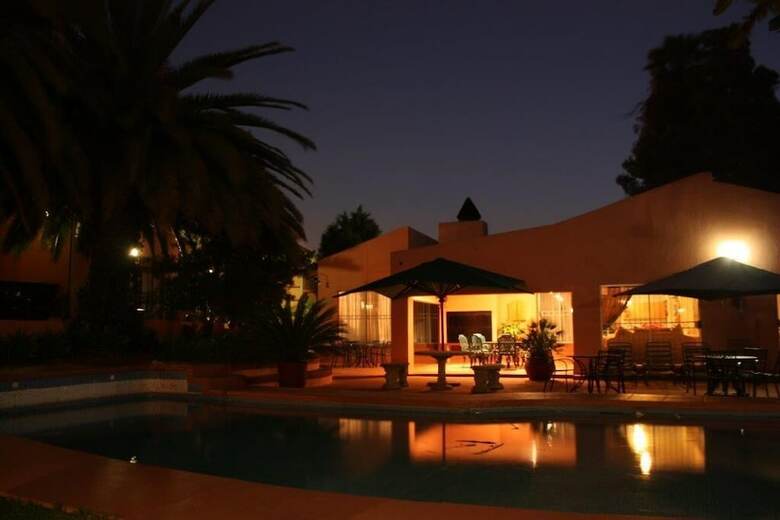 Hotel Eagles Nest Lodge