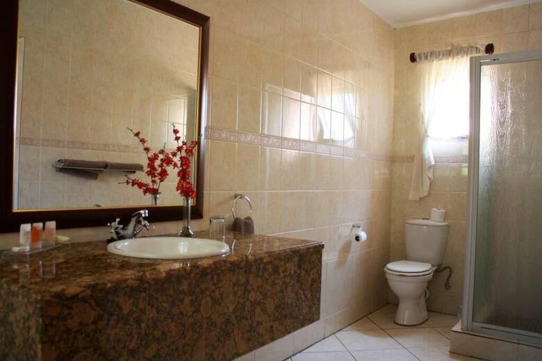 Hotel Eagles Nest Lodge