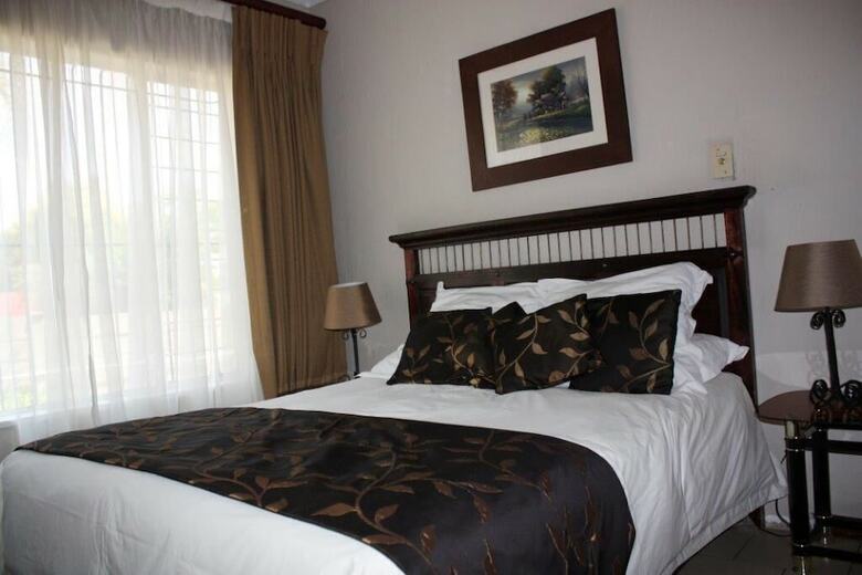 Hotel Eagles Nest Lodge