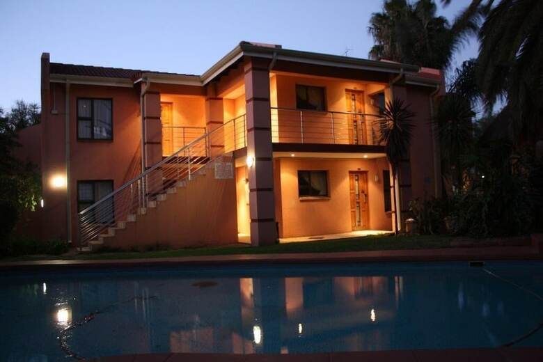 Hotel Eagles Nest Lodge