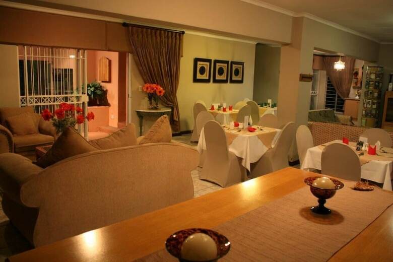 Hotel Eagles Nest Lodge