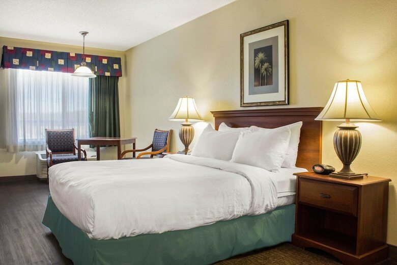 Hotel Quality Inn