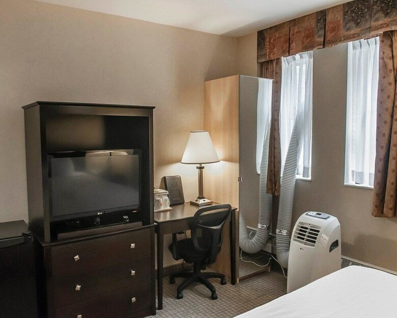 Hotel Econolodge Downtown Toronto