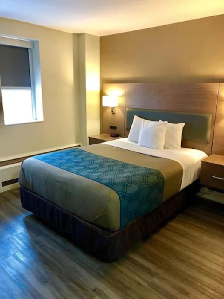 Hotel Econolodge Downtown Toronto