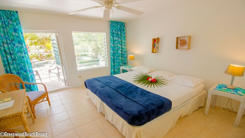 Hotel Greenwood Beach Resort