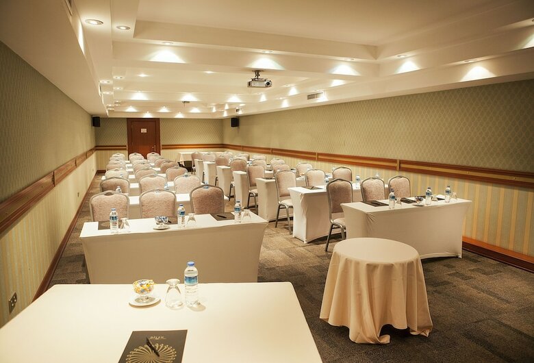 Bilek Istanbul Hotel