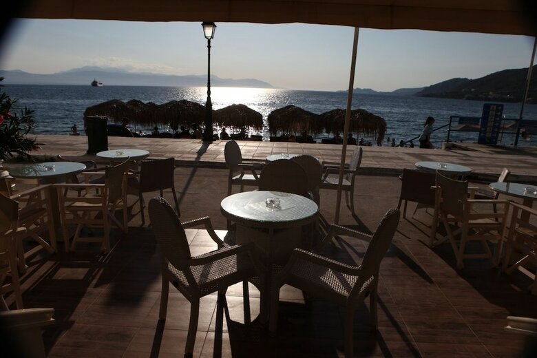 Mantas Seaside Boutique Hotel