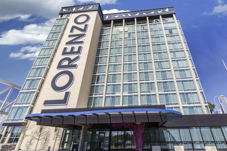Lorenzo Hotel