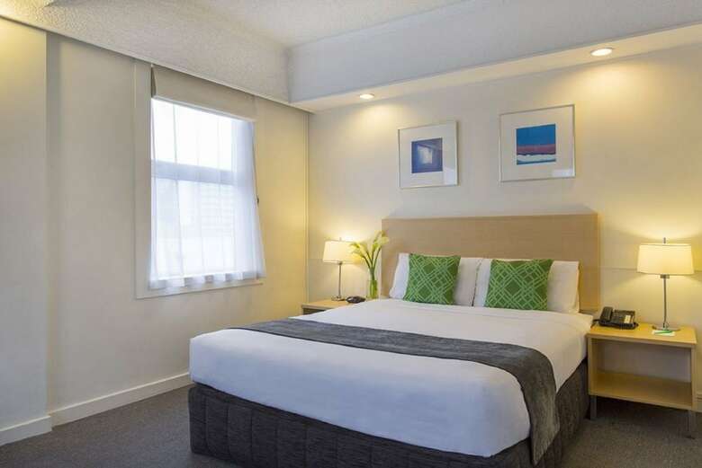 Willis Wellington Hotel