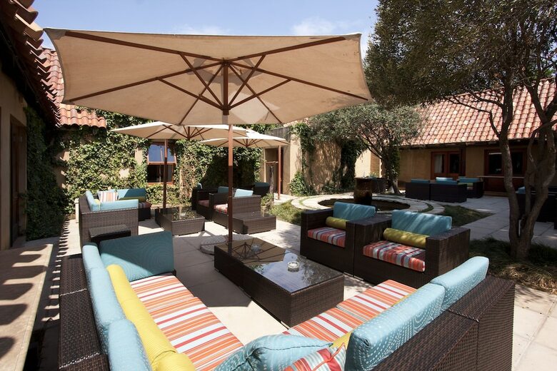 Lombardy Boutique Hotel & Conference Centre