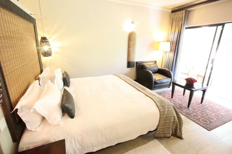 Lombardy Boutique Hotel & Conference Centre