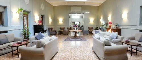 Hotel Touring Wellness & Beauty