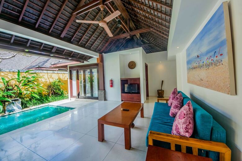 Villa Grand Avenue Bali