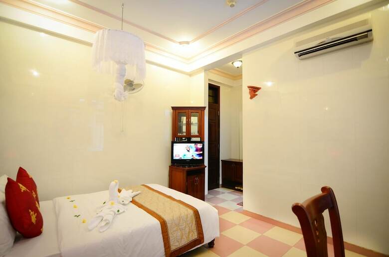 Hoi An Nhi Nhi Hotel