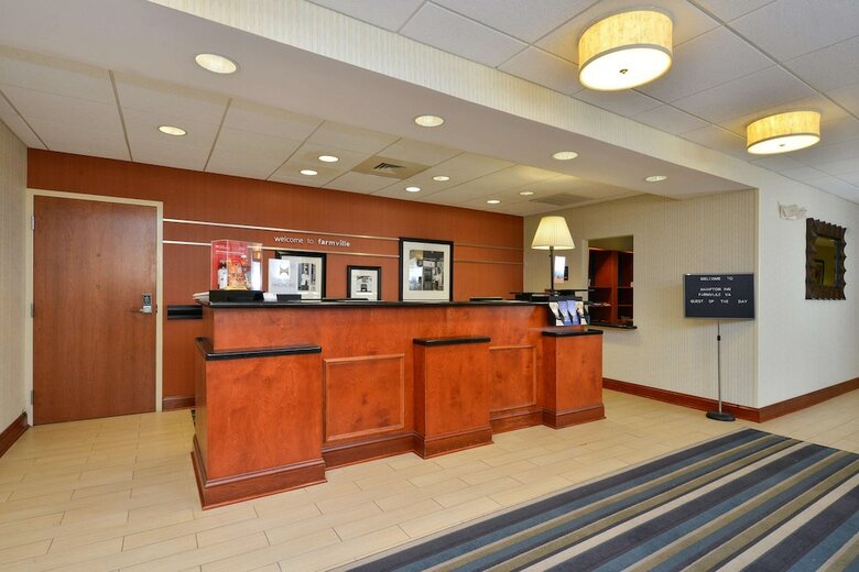 Hotel Hampton Inn Farmville, Va