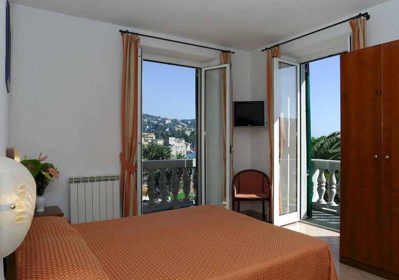 Hotel Vesuvio