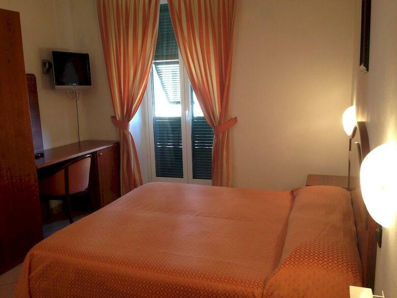 Hotel Vesuvio