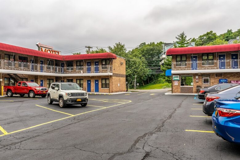 Motel 6 Elmsford, Ny - White Plains