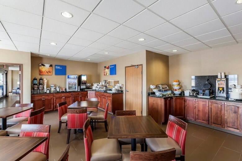 Hotel Comfort Inn