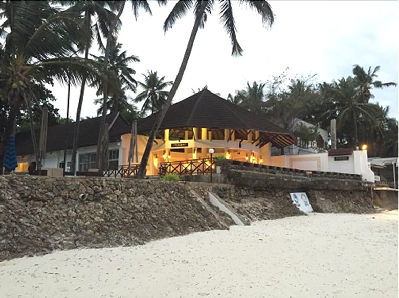 Apartamento Kenya Bay Beach Hotel
