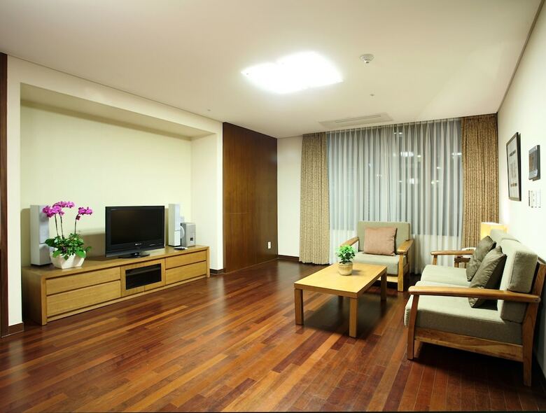 Aparthotel Vabien Suites II Serviced Residence